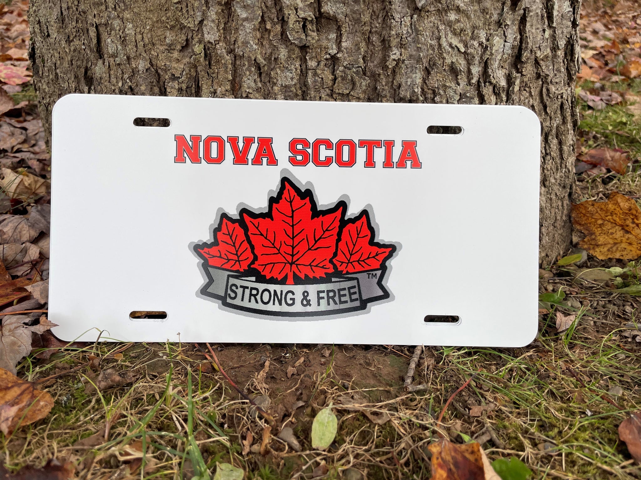 Nova Scotia with Strong &amp; Free™ License Plate